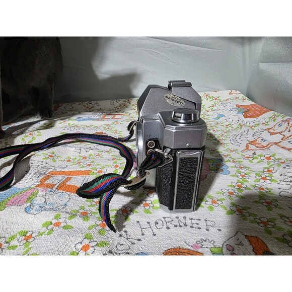 Mamiya Sekor 1000 DTL 35mm SLR Film Camera with Strap, Untested - Picture 2 of 6